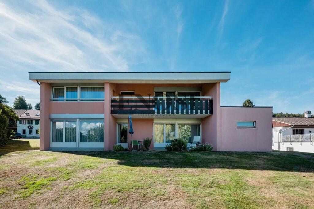Maison, Vucherens